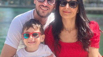 Una famiglia a spasso per l'Oriente